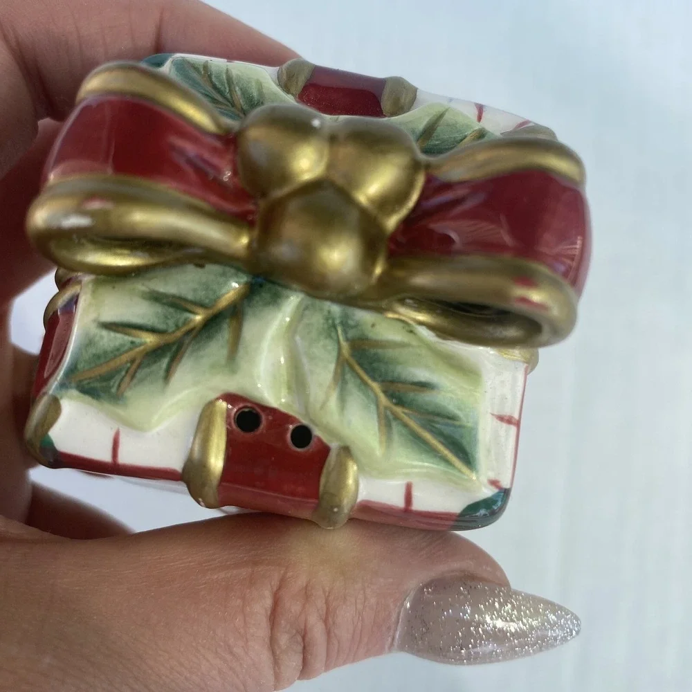 Vtg Fitz and Floyd Salt Pepper Shakers Christmas Ceramic Santa